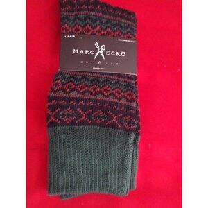 1 Pair Large Marc Ecko Cut & Sew Cotton Crew Socks 6-12 Zig Zag